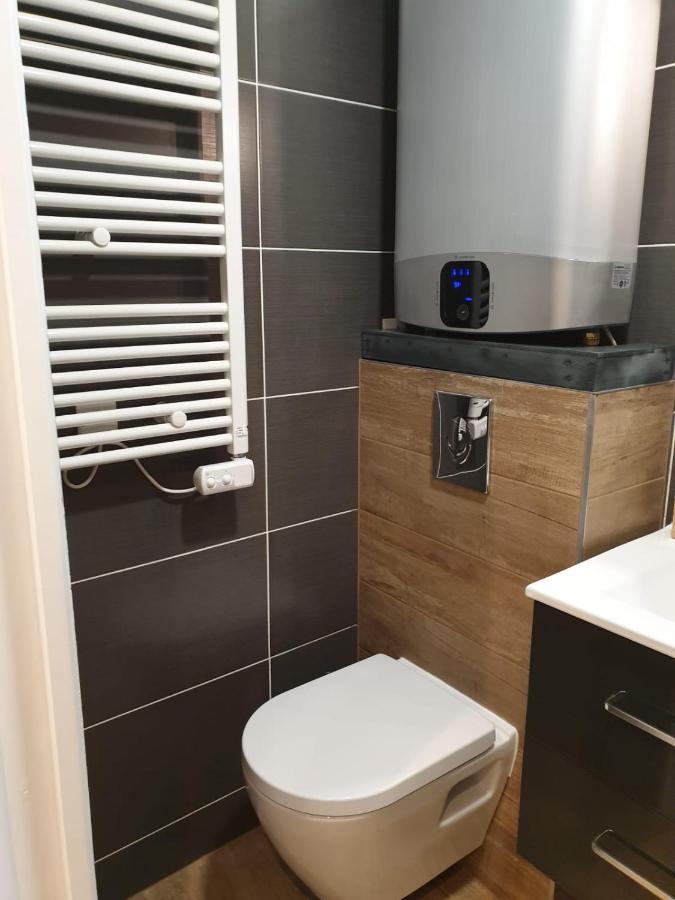 Le 211,Ski Et Randonnee, Lave Linge ,Parking Bernex Exterior foto